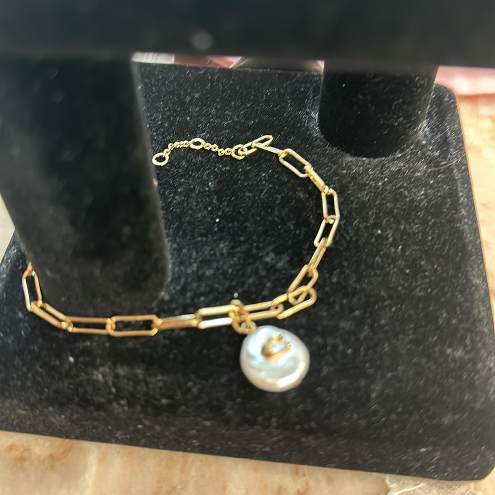 Coach 14 Kt gold over sterling silver mother pearl bracelet New 🆕 - Picture 2 of 7
